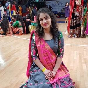 Meet your Posher, Kinjal